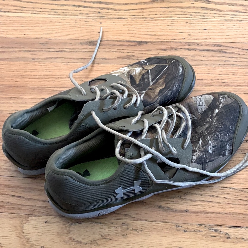Under Armour men’s shoes